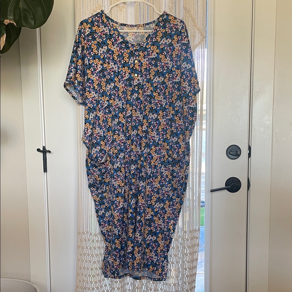 Dwell & Slumber Caftan Blue Floral